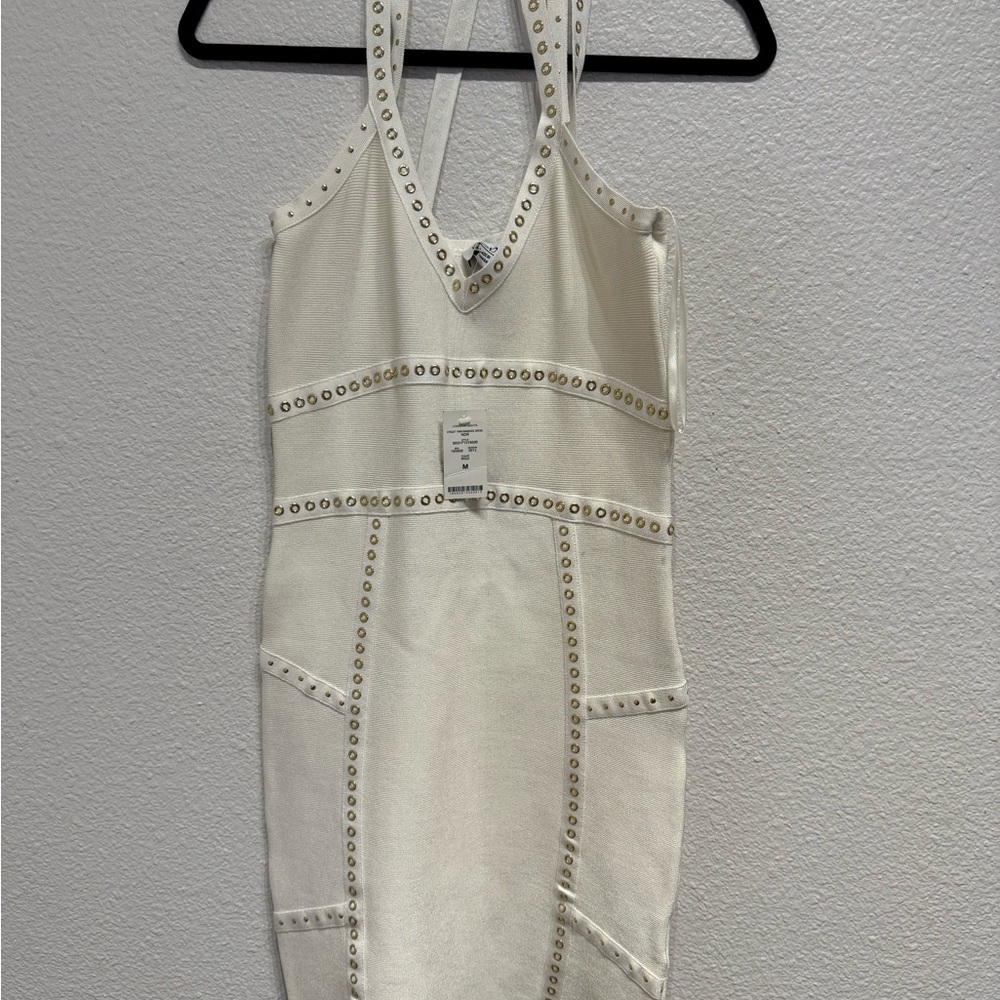 Chic White Bebe Bodycon Dress